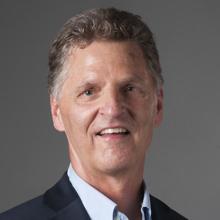 Steve_Kraske_2025_Brookside_Parade_Grand_Marshal